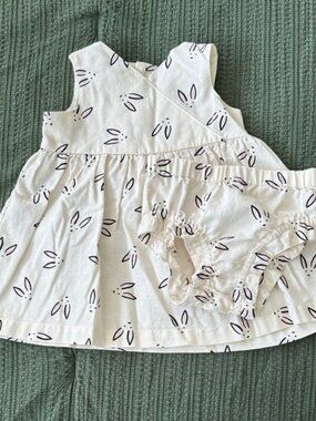 Hanna Andersson Baby Linen Bunny Dress, 12-18m